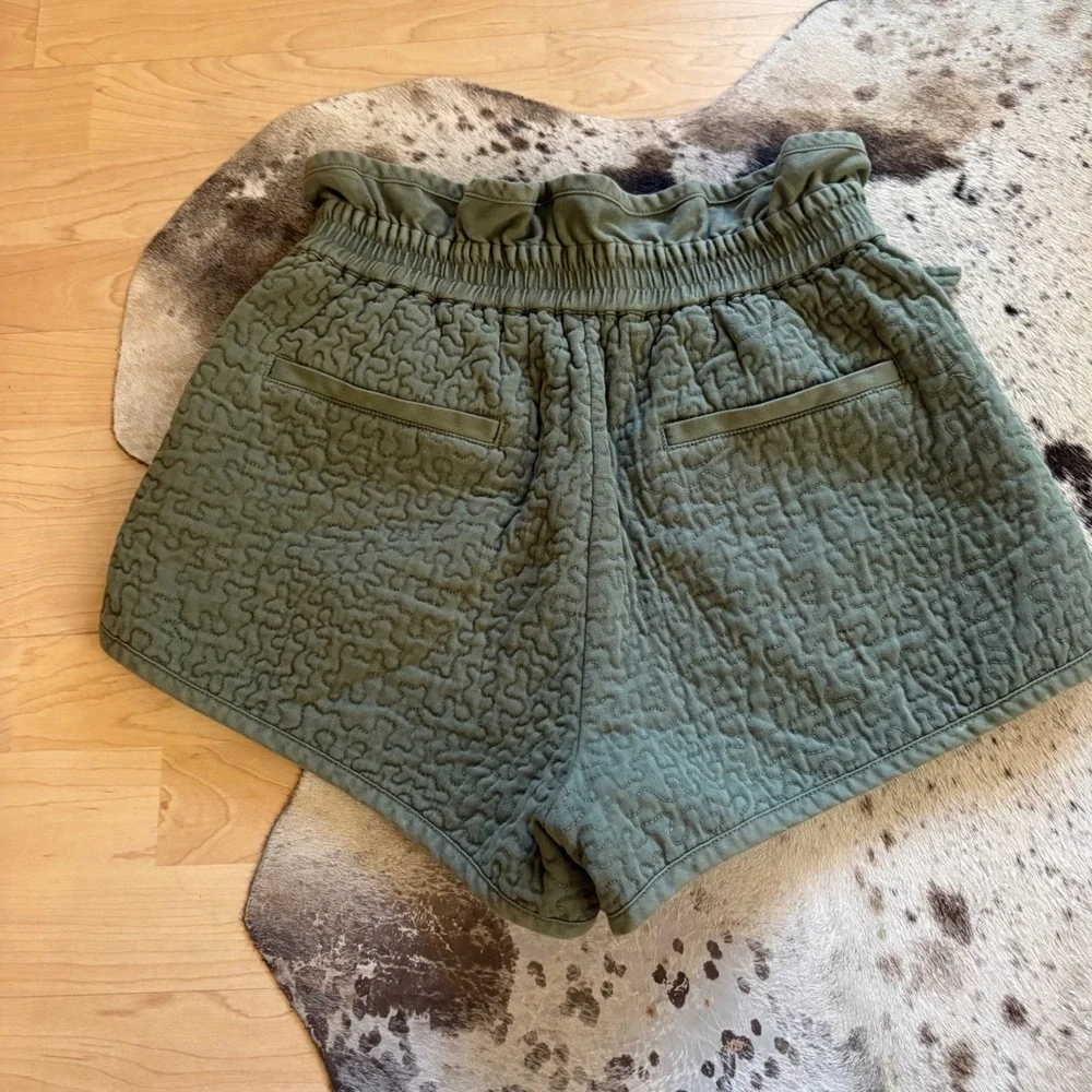 SEA NEW YORK Stan Sand washed‎ Quilt Shorts in a cactus green Size 6